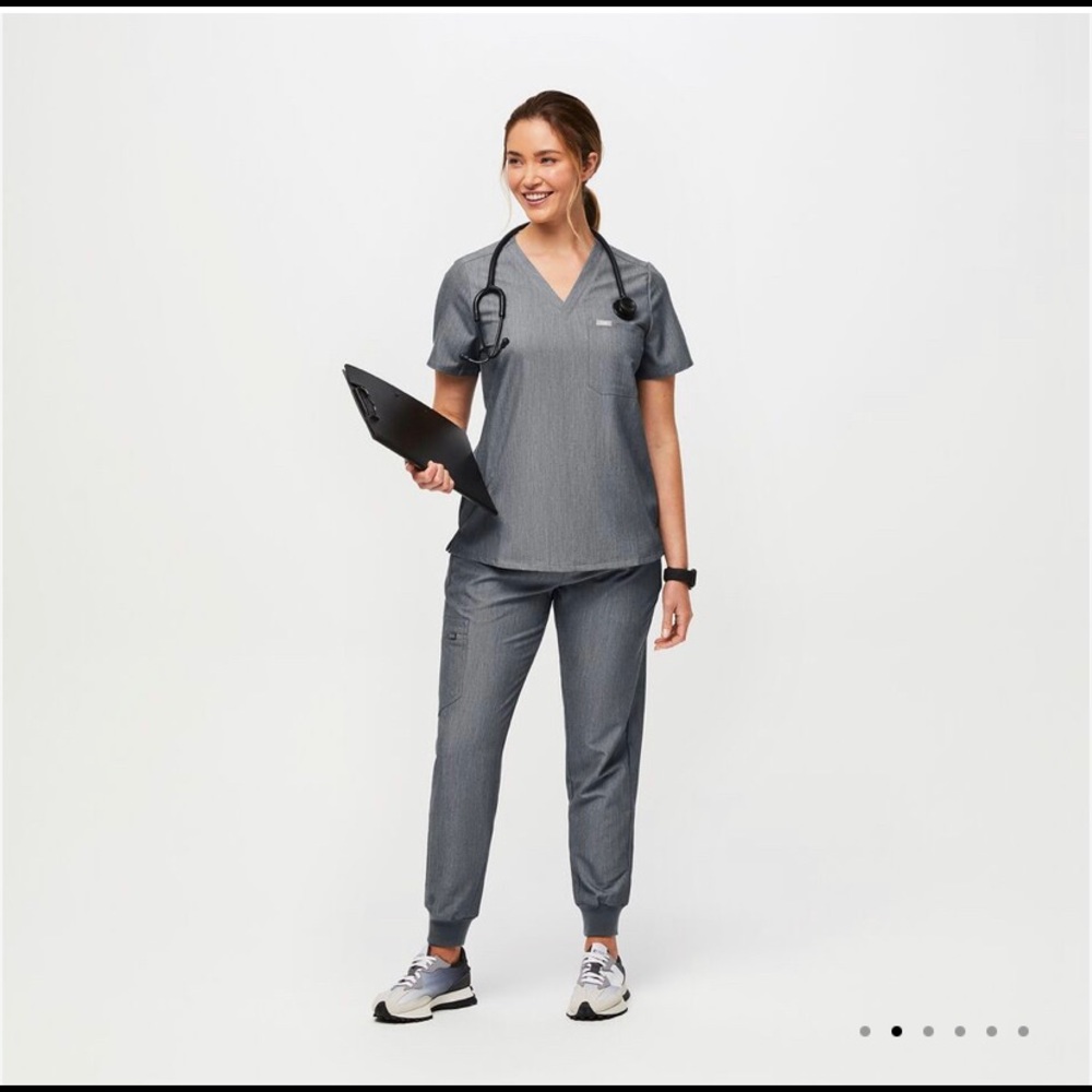 Figs scrub set